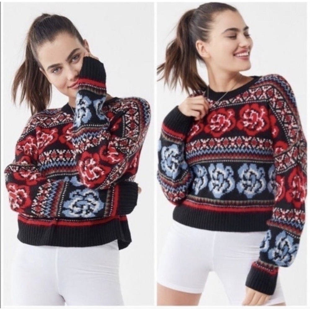 Urban Outfitters Sweater Large Black Red Floral Fair Isle Knit Cropped Pullover